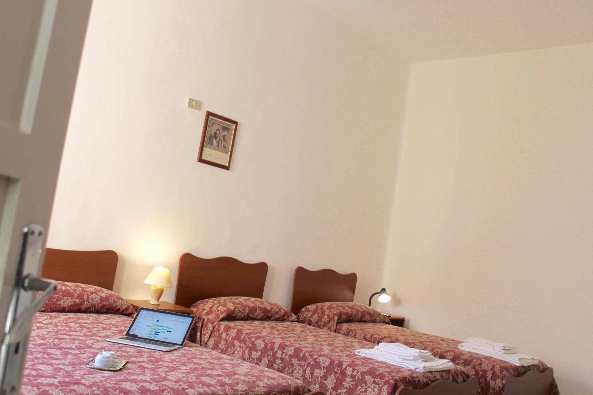 Albergo Del Santuario Santa Maria di Leuca Exteriér fotografie